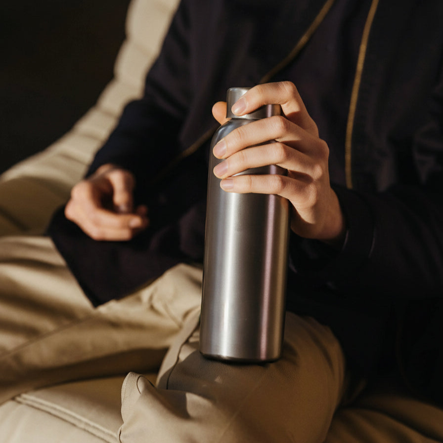 AKUA Element Bottle - Obsidian Black